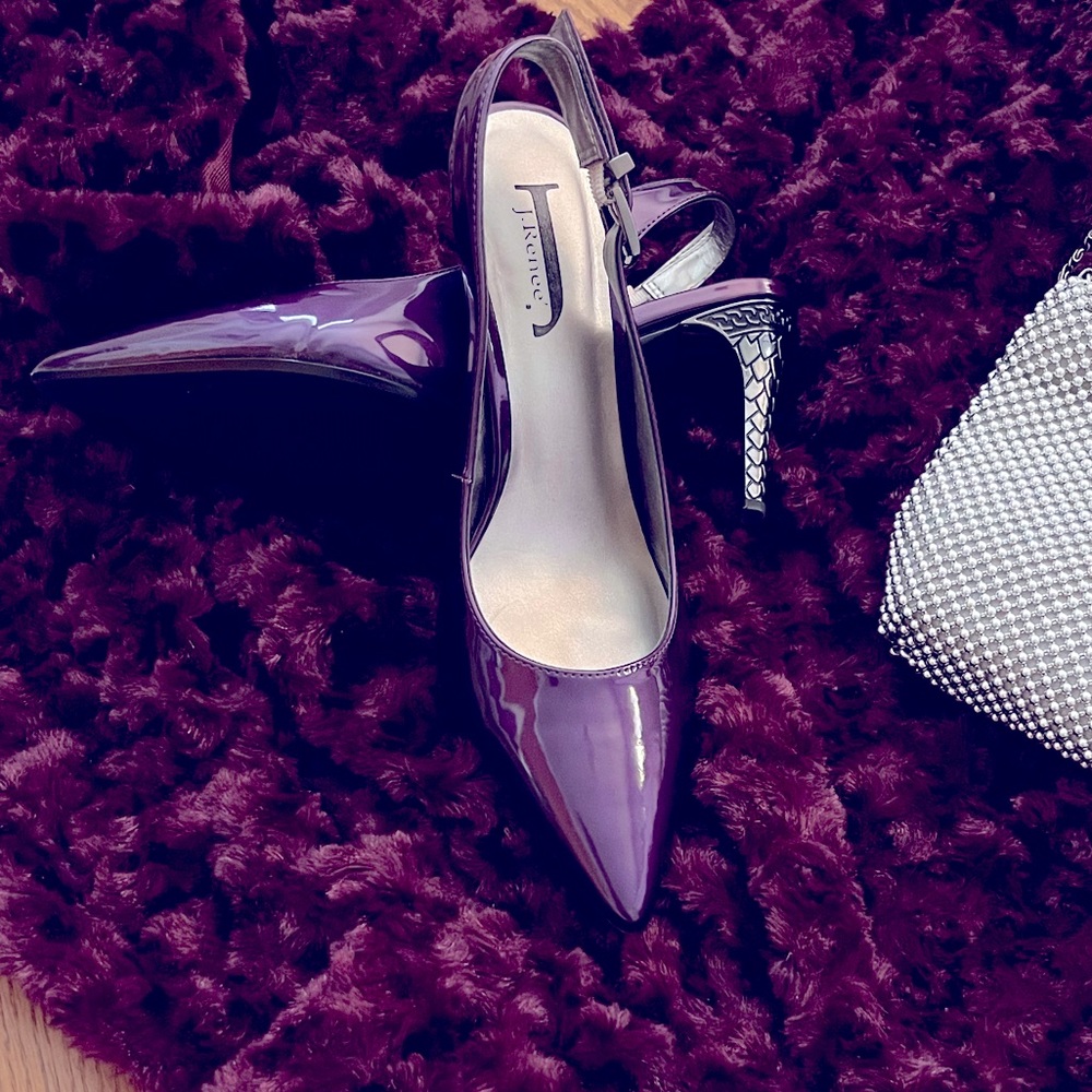 The Definitive Boss Slingback!